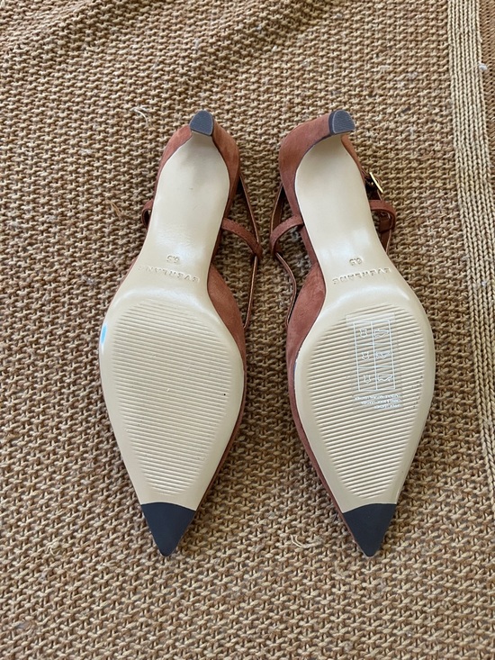 Everlane Rust Brown Suede Pointed Slingback Heels - Picture 3 of 3